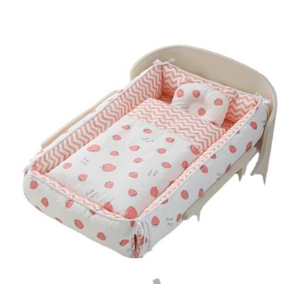 China Soft Breathable Print Cotton Portable Cartoon Nest Sofa Nest Bed Newborn Moving Hutch for sale