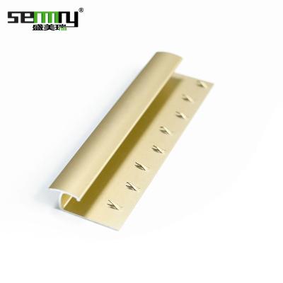 China Modern Aluminum Floor Transition Strips Carpet Tile Trim Flexible Transition Strips for sale