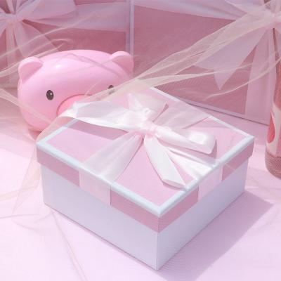 China Custom Logo Luxury Quality Packaging Candle Rose Recyclable Gift Box With Ribbon for sale