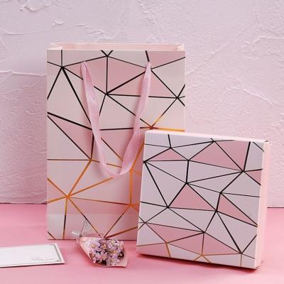 China Recyclable Luxury Custom Jewelry Gift Cardboard Rectangle Paper Box for sale