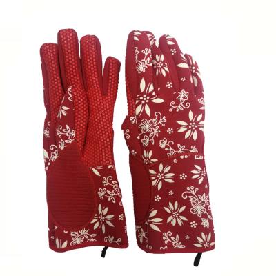 China Oven Baking Grill Waterproof Silicone Dotted Heat Resistant Waterproof Neoprene Printed Single Layer Glove for sale