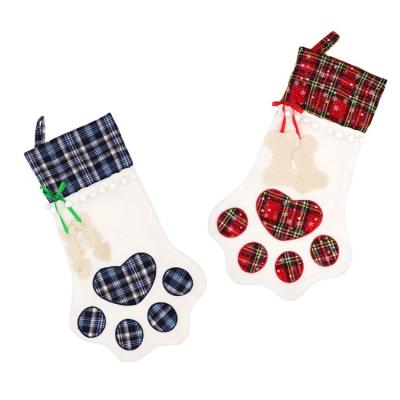 China Christmas Decoration Puppy Christmas Hanging Stocking with Big Paw for Sublimation Velvet Christmas Decoration Stockings for Embroidery for sale