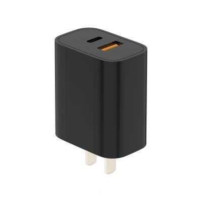 China Fast Charging Speed ​​New Products NULIKE New Products 20W Charger PD High Power Mobile Travel Dual Port Charger PD USB C+USB A Charger for sale