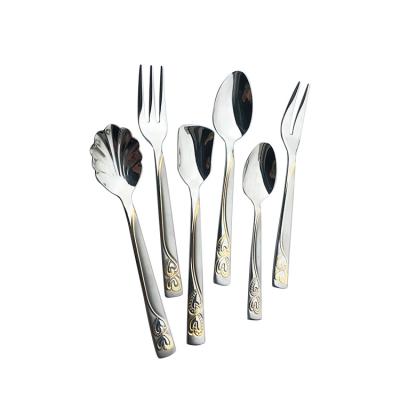 China Reusable Kitchen Silverware Buffet 72pcs Cutlery Stainless Steel Gold Flatware Reusable Flatware Set With Leather Case for sale