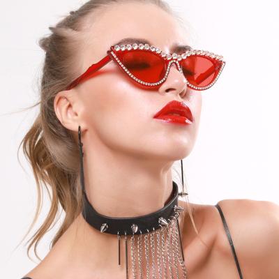 China Fashion Sunglasses Complement New Retro Cat Eye Ladies Full Diamond PC Sunglasses Hot Selling Personality Material Fashionable Sun Glasses for sale