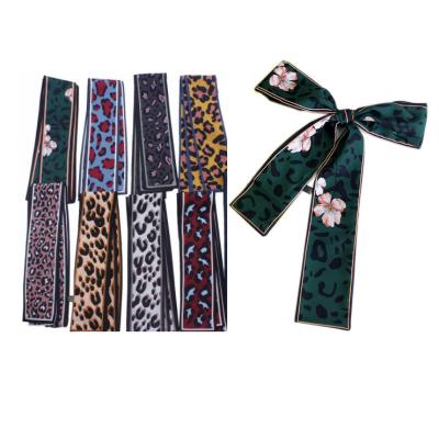 China New spring and autumn fashion short leopard print scarf women's wrist and hair band women's skinny leopard scarf for sale