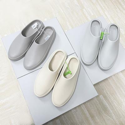 China 2022 Fashion Trend Hot New Easy Wear Comfortable Outdoor Beach F OG Bubble Slippers Comfortable Unisex Slippers For Men for sale