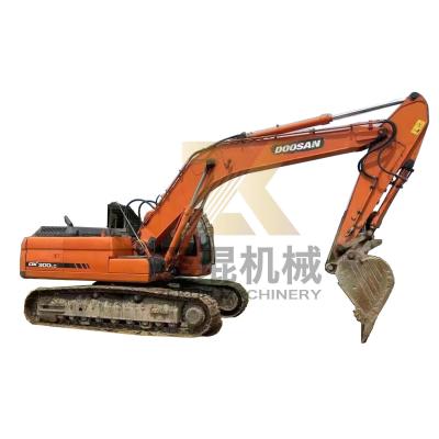 Chine Peinture originale Doosan DX300LC Creuseur Excavateur 30 Tonnes Vente d'équipement de construction à vendre