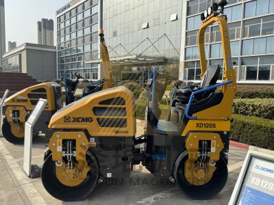 China vibratory 2.8 Ton XCMG XD120S road roller equipment Lightweight for sale