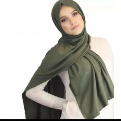 China Simple Dyed Wholesale Light Casual Muslim Chiffon Hijab Women Hijab Comfortable Soft Scarves for sale