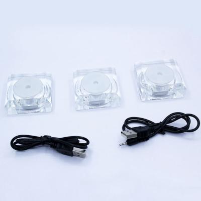 China Europe 2022 New Arrival Square USB LED Transparent Light Crystal Glass Charging Base for sale