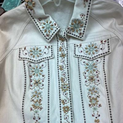 China Handmade Fashion Garment Embellishments Handmade Appliques for sale