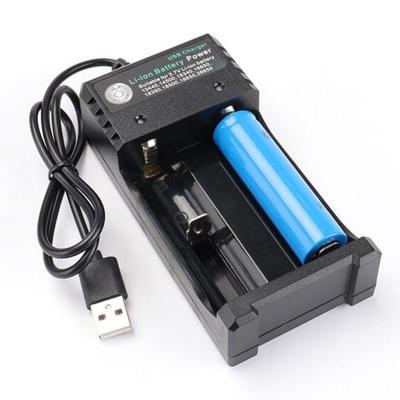 China Other Universal 18650 Smart Battery Charger Li-ion 2Slot Battery AC Charger Adapter For 18650 18500 16340 14500 26650 for sale