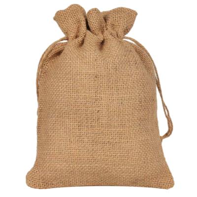 China Gift Wholesale 7*9cm Natural Jute Bags Nut Wrapping Jute Bags Packing Natural Jute Drawstring Pouch With Logo Custom for sale