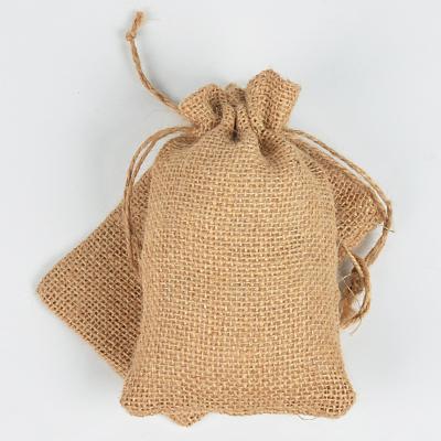 China Manufacturer Wholesale Eco-Friendly Mini Jute Women Packing Custom Logo Recycle Dust-Proof Shopping Drawstring Gift Bags For Gift for sale