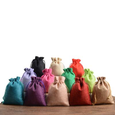 China Custom Logo Linen Burlap Packaging Bags Gift Wrapping Bracelet Jewelry Jute Drawstring Jewelry Bags Eco-Friendly Packaging Pouches for sale