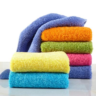 China Sustainable Wholesale Super Thick And Fluffy 100% Cotton Towel Fabric Hand Towel for sale