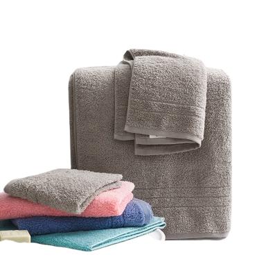 China Bath Towel Thicker Super Absorbent Fluffy Softer After Wash 100% Cotton Hand Towel for sale