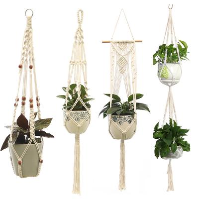 China Modern Indoor Outdoor Hanging Planter Basket Cotton Macrame Plant Hanger for sale