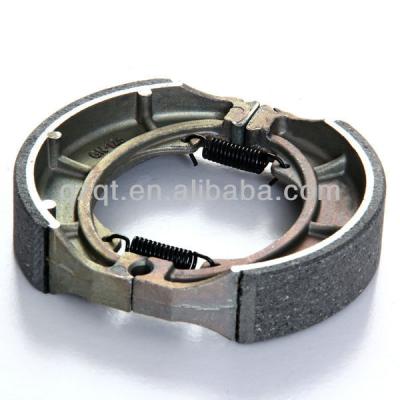 China Brake Shoe 130*28 Chinese Bajaj Scooter Parts for sale