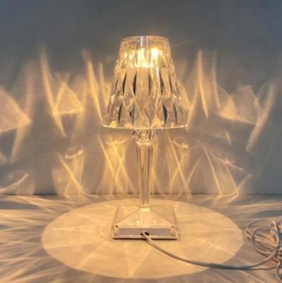 China Modern Best Selling Natural Quartz Stainless Steel Muslim Crystal Table Lamp for sale