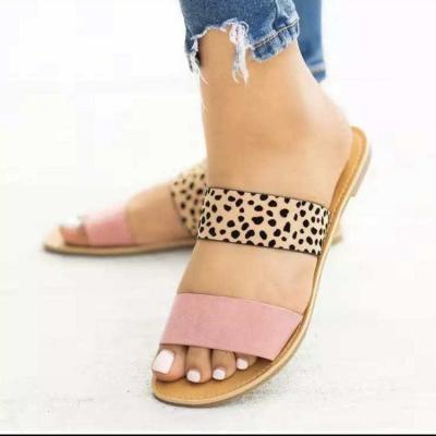 China Wholesale Cheap Summer Fashion LOW MOQ Trend Sandals Flat Shoes for Women and Ladies for sale