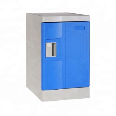 China Eco-friendly 3 door fingerprint rfid card lock digital cabinet key with locker for sale