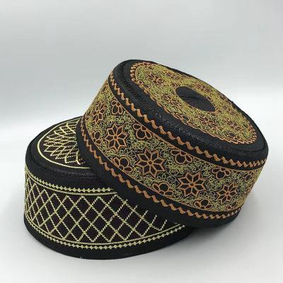 China Breathable Embroidered Muslim Malaysian Kopiah Prayer Hat Boys High Quality Casual Islam Hat Flat Top Hat for sale