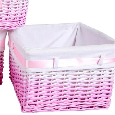 China Sustainable Rectangular Woven Rattan Picnic Storage Basket With Handle for sale