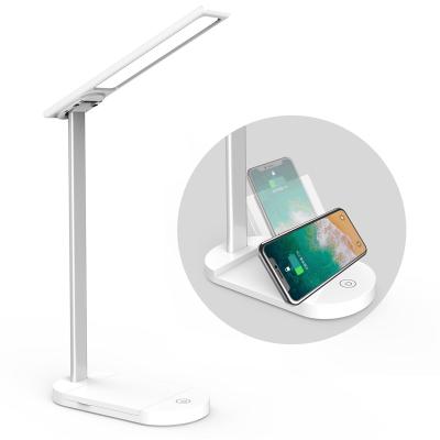 China 2021 New Product High Speed ​​Light USB Charger Table Led Night Desk Lamp With Phone Wireless Charger for sale