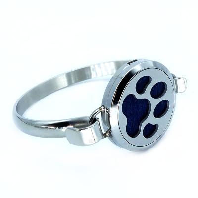 China 316L Stainless Steel Aromatic Diffuser Footprint Design Perfume Bangle Bracelets for sale