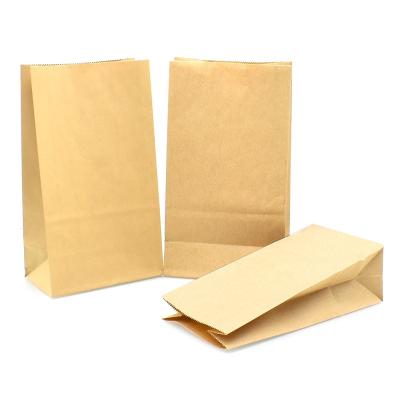 China Biodegradable Paper Bottom White Food Packaging Square Bread Barbecue Baking Proof Oil Takeaway Takeout Bags for sale