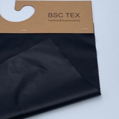 China GRS 30D 50gsm bereitete wasserdichten windundurchlässigen Taft-Twill Polyester Ripstop auf zu verkaufen