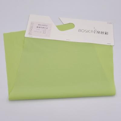 China des Krepp-112gsm einschlagausdehnung Barken-Falten-Polyester-Nylon Spandex-des Gewebe-70D zu verkaufen