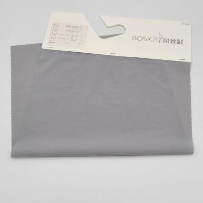 Chine 65gsm 20D Crispy Touch Polyester Nylon Spandex Tissu Plein Mat à vendre