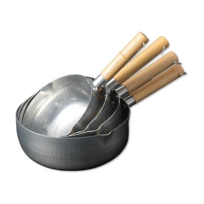 China China Sturdy Professional Manufacture Hardware Aluminum Snow Pan With Wooden Handle for sale