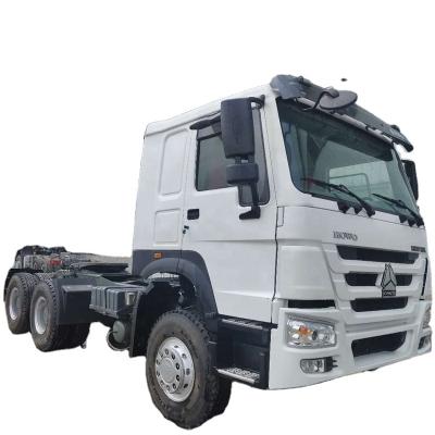 China 2016 Years Refurbished HOWO 375HP 6x4 Type 10 Wheels Used Tractor Trucks For Sale To Africa 6800*2500*3300mm for sale