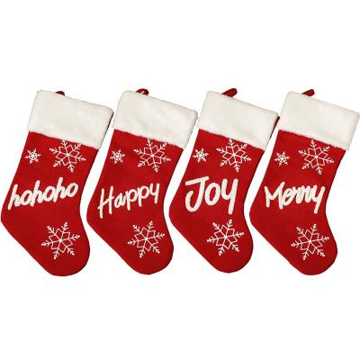 China Modern Nonwoven Red Velvet Fabric 2021 Christmas Decor Stocking Gift For New Year Candy Gift Bags for sale