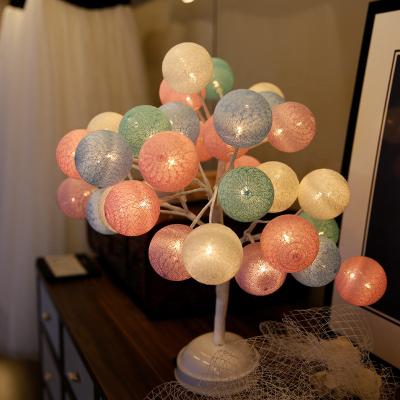 China Cotton LED Cotton Ball Table Lamp Decoration For Wedding Party Home Bedroom Decor Led Battery Indoor Outdoor Lamp for sale