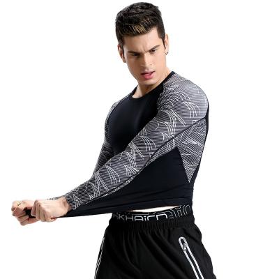 China Breathable Set Mens Sports Fitness Clothing Workout Gym Wear For Men for sale