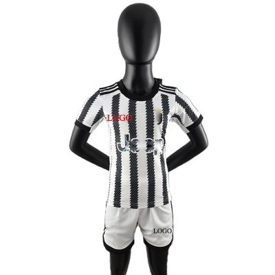 China 2022Wholesale Breathable Clothing Suit Adult Kids Anti-Shrink Absorbent Short Sleeve Soccer Jersey Uniform Sets for sale