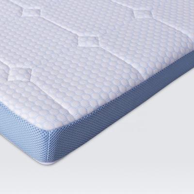 China OEM Furniture Bedroom Furniture Gel Memory Foam Mattress Topper Convertible Cool Cotton Mattress Cover Bag White Color Handle Sleep for sale