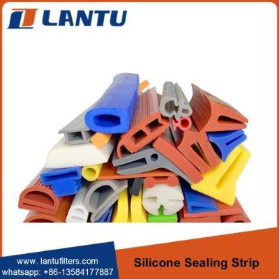 Cina Gomma di silicone di gomma di profilo della guarnizione dell'estrusione del cavo del silicone della fabbrica Rod Door Silicone Seal Strip in vendita