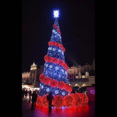 China Steady On Luminous Wholesale Outdoor Christmas Ball Tree For Festival Decoration for sale