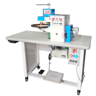 China Garment Shops Fully Automatic Hot Melt Adhesive Folding Edge Leather Gluing Machine for sale