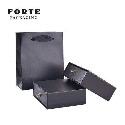 China FORTE Newest Hot Sale Custom Luxury Ring Box Cardboard Black Gift Paper Packaging Jewelry Box With Logo for sale