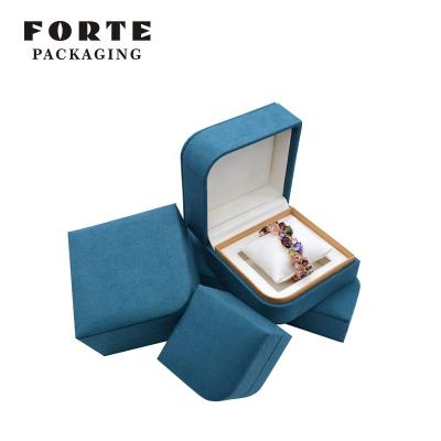 China Eco-friendly Wholesale Jewelry Packaging FORTE Microfiber Luxury Custom Jewelry Display Ring Box for sale