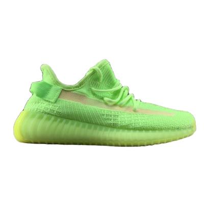 China New Arrive High Quality Air Yeezy Men's Sports Running Shoes Rubber Rubber Men's Sports Shoes Black High Top Sneakers for sale