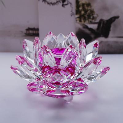 China China On Sale White Multiple Sizes Eco-friendly Custom Crystal Lotus Candle Holders Wedding Favors for sale