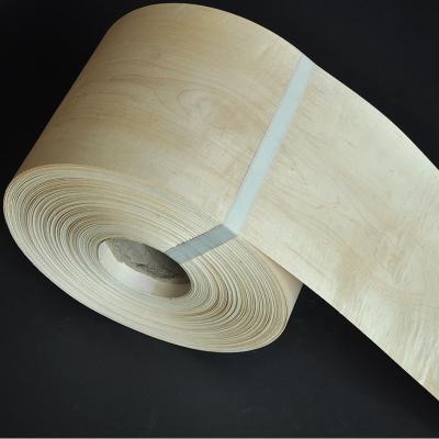 China Hotel Natural Wood Veneer Crown Cut American Maple Timber Veneer for sale